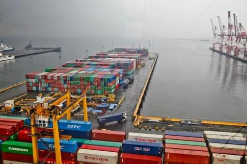OOCL quarterly revenues fall 63pc while liftings increase 1.3pc